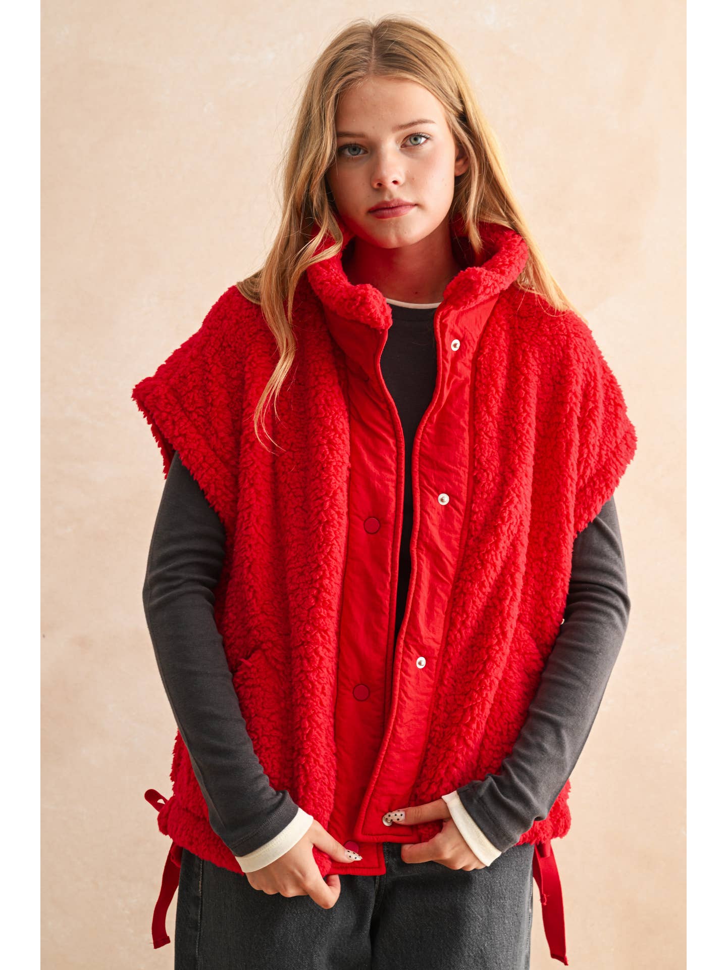 Teddy Fabric Vest | Red