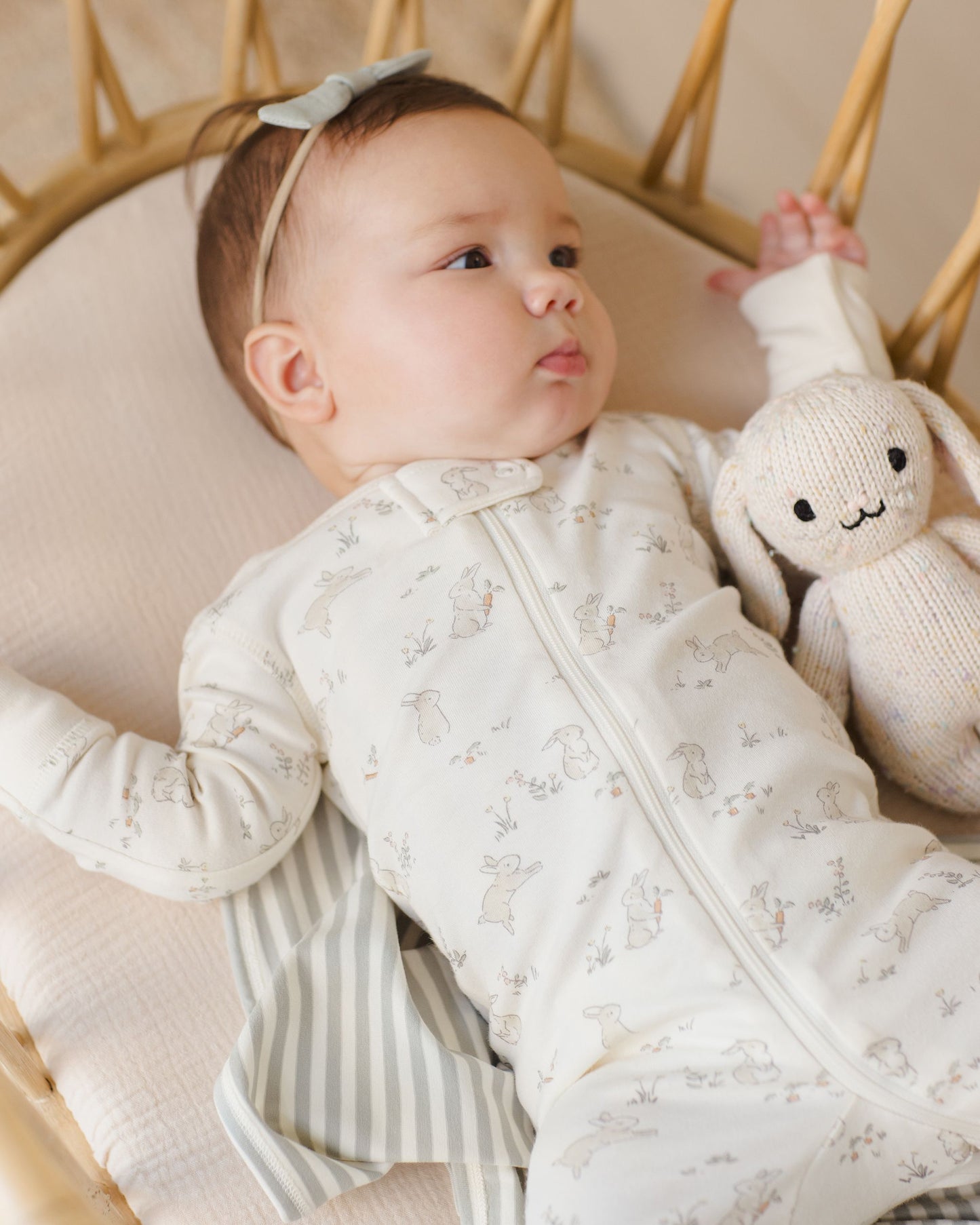 ZIP LONGSLEEVE SLEEPER || BUNNIES