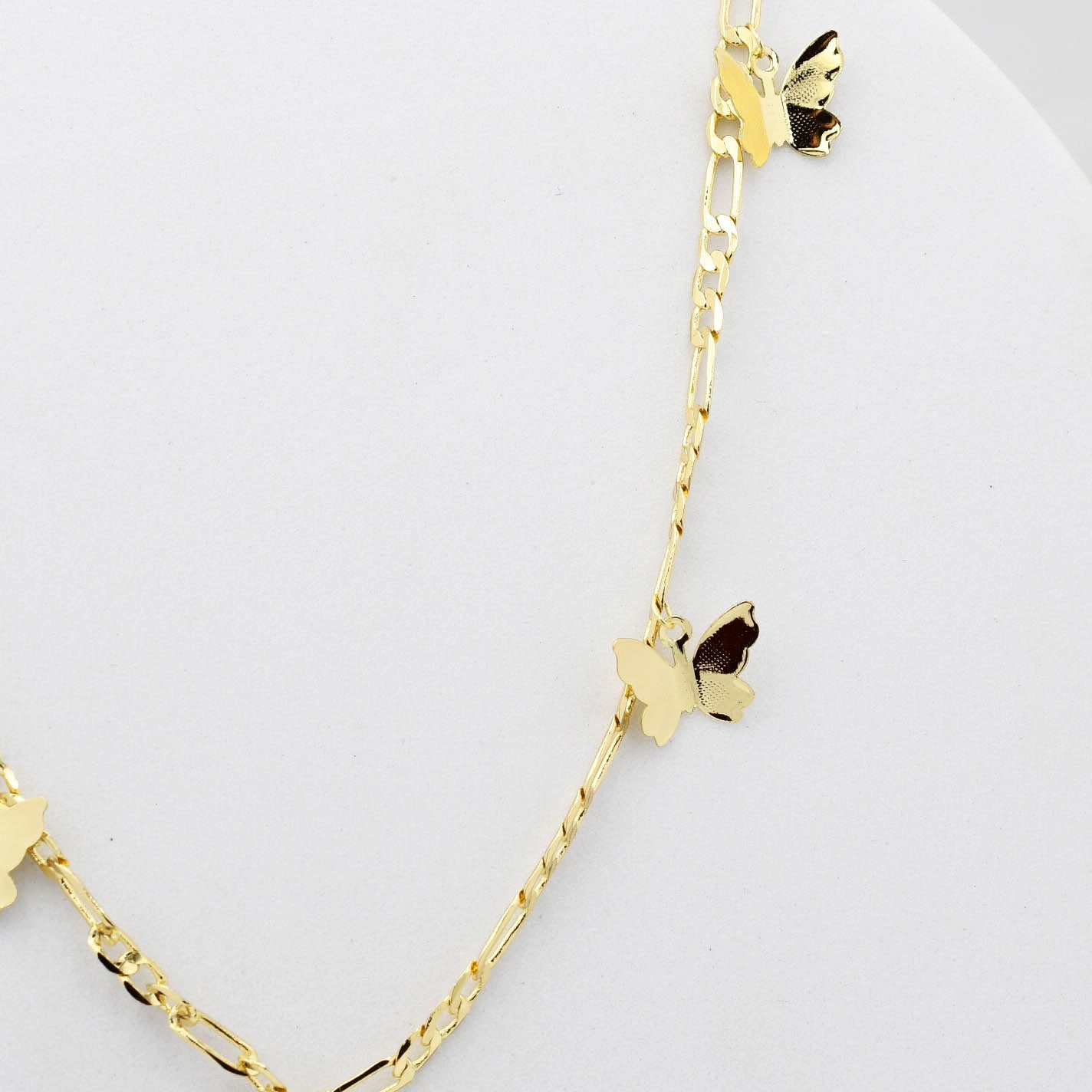 Flying Butterflies Chain