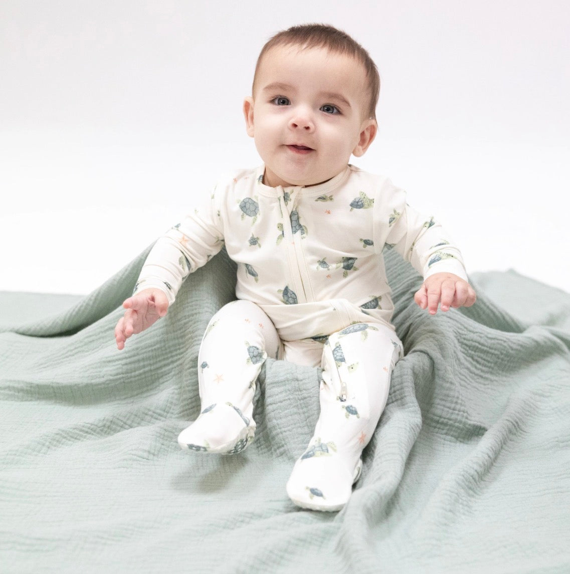 2 Way Zipper Footie | Sea Turtles