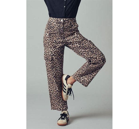 Leopard Print Cropped Cargo Pant
