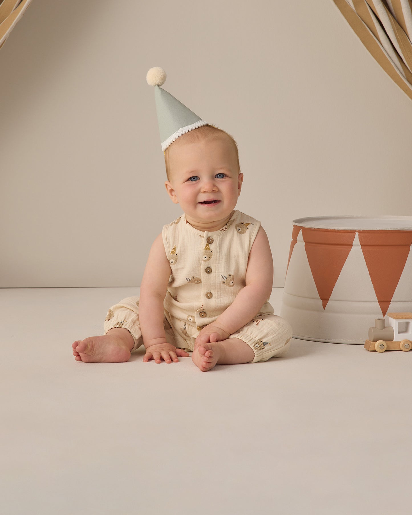 WOVEN JUMPSUIT || PARTY BEARS