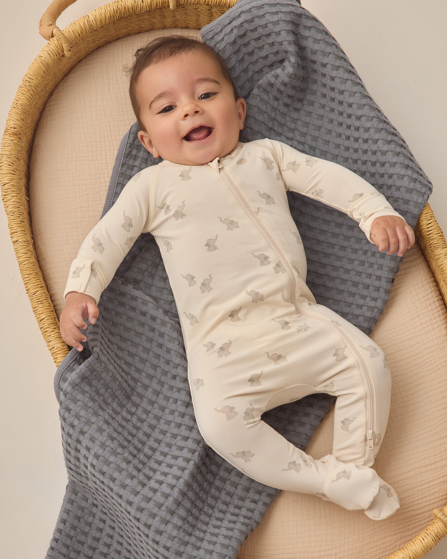 BAMBOO ZIP FOOTIE || ELEPHANTS