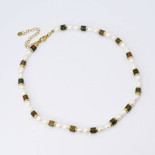 Simply Chic Necklace