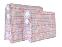 Large Roadie || Classic Plaid Red