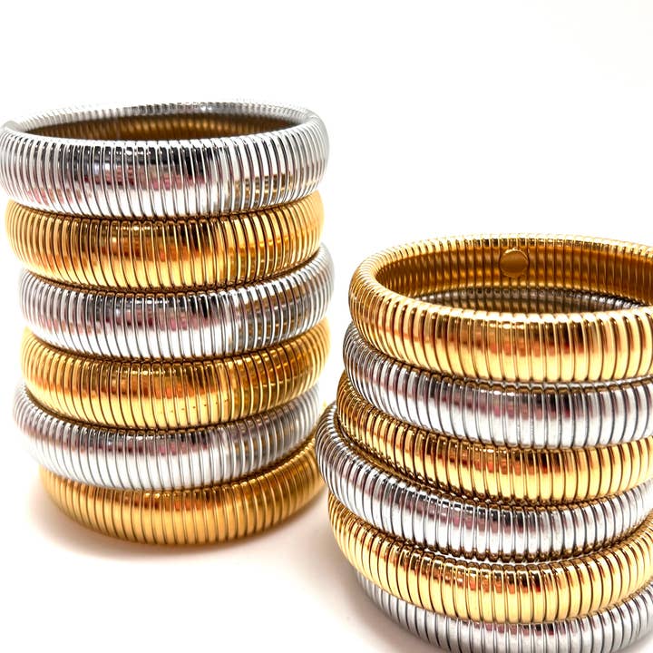 Snake Coil Stacks | Gold