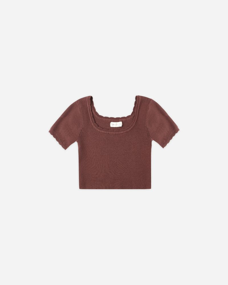 SCALLOP TEE || BURGUNDY