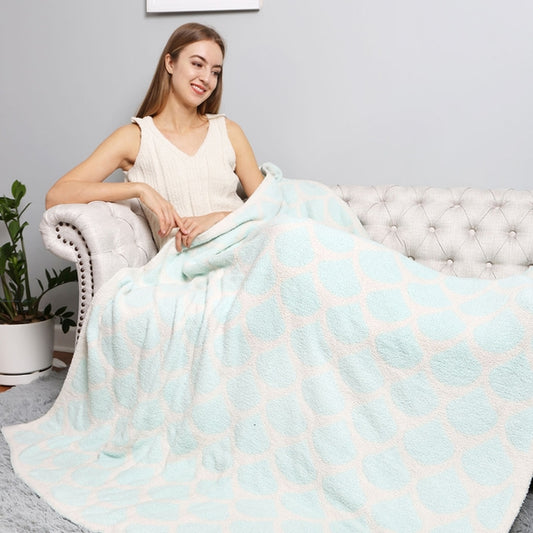 Mermaid Scale Pattern Luxury Soft Throw Blanket | Mint