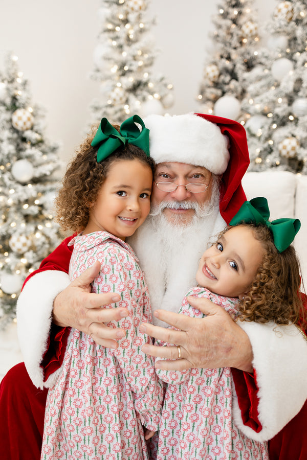 Santa Claus Pictures November 5, 2025