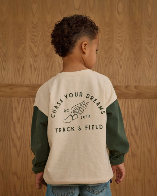 RELAXED LONG SLEEVE HENLEY || CHASE YOUR DREAMS