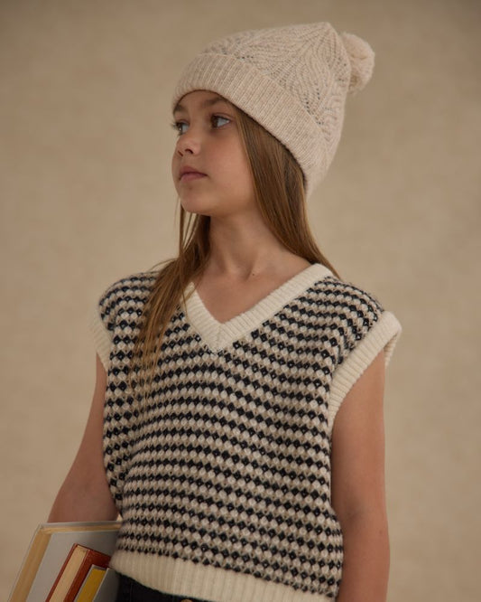 SWEATER VEST || BLACK SPECKLE
