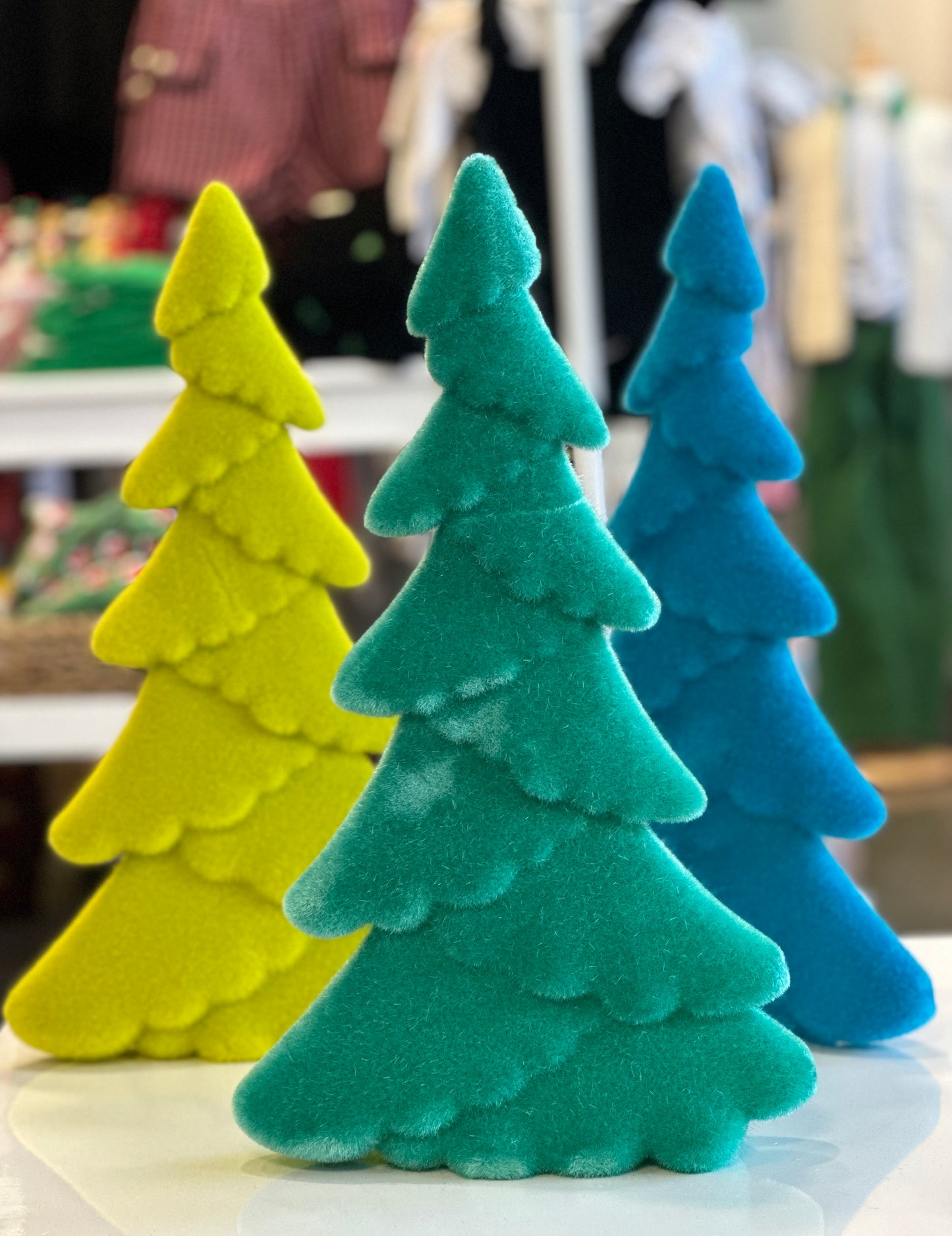 Flocked Christmas Tree 18" Assorted Colors Magpies Mount Juliet