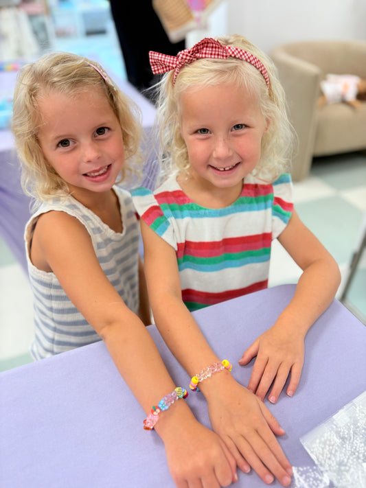 CAMP MAGPIES: FRIENDSHIP BRACELETS 07/07/26