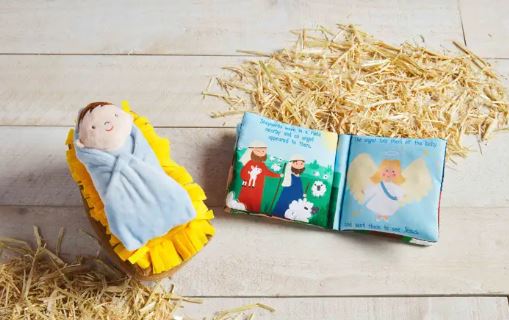 NATIVITY BOOK + SINGING BABY JESUS SET