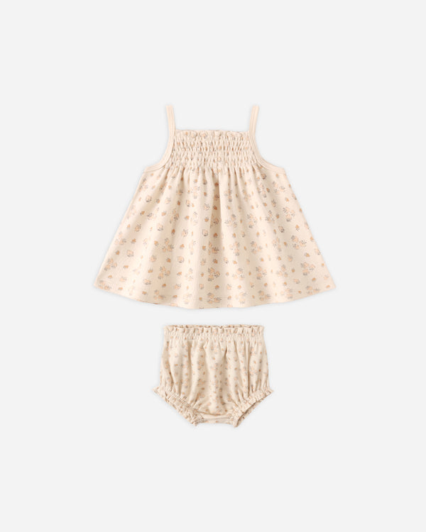 SMOCKED TANK + BLOOMER SET || STRAWBERRIES