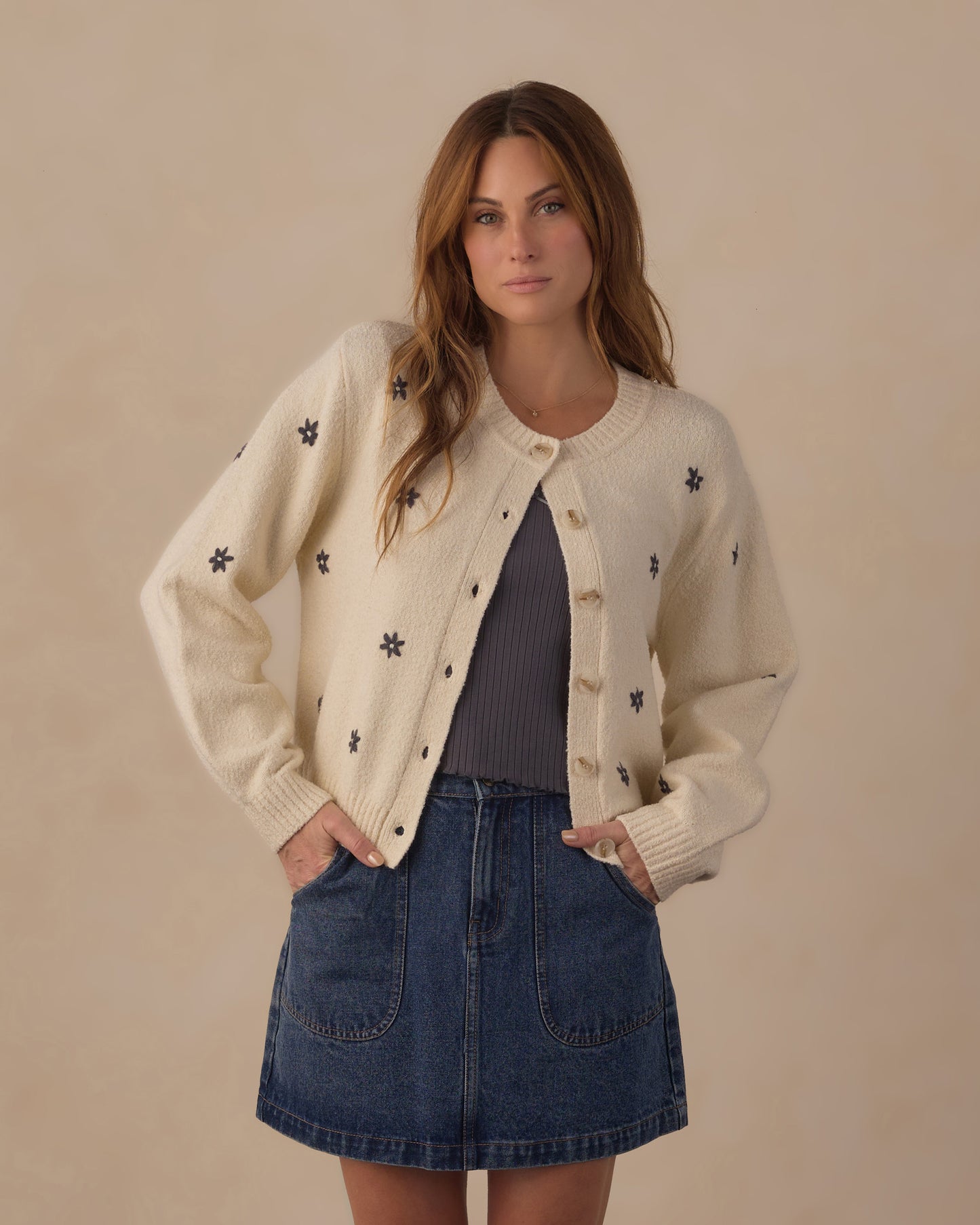 WOMEN'S CHEYENNE CARDIGAN || MIDNIGHT DAISIES