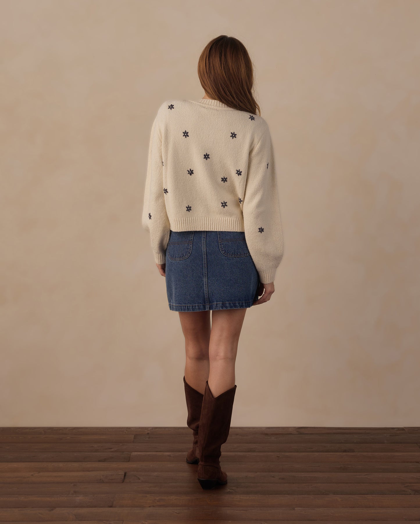 WOMEN'S CHEYENNE CARDIGAN || MIDNIGHT DAISIES