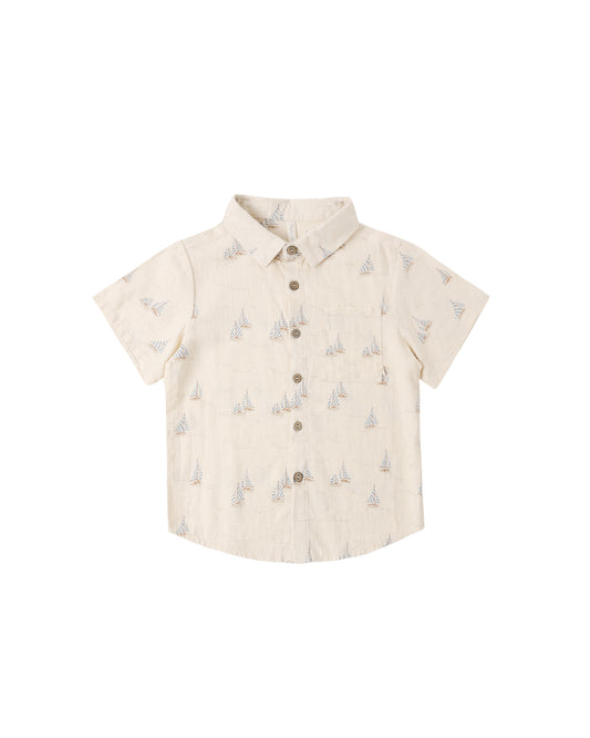 COLLARED SHORT SLEEVE SHIRT || SAIL