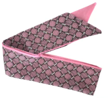 The Trendiest Scarf Charm Necklace | Pink