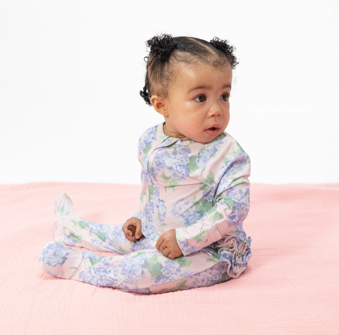 2 Way Ruffle Back Zipper Footie | Hydrangeas
