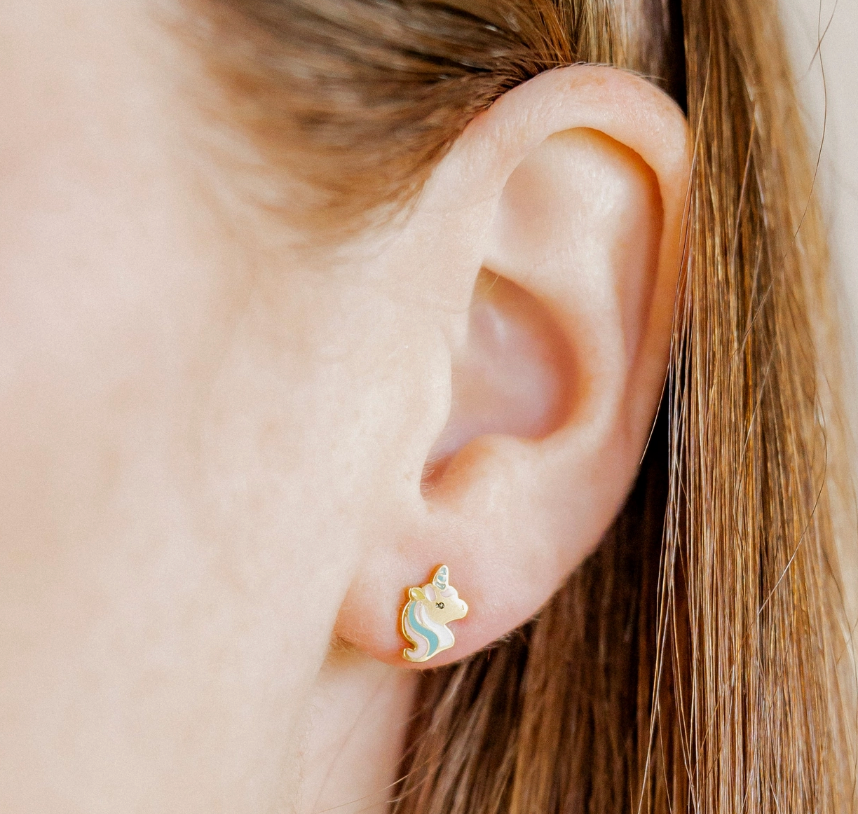 Screwback Stud Earrings | Unicorn Head