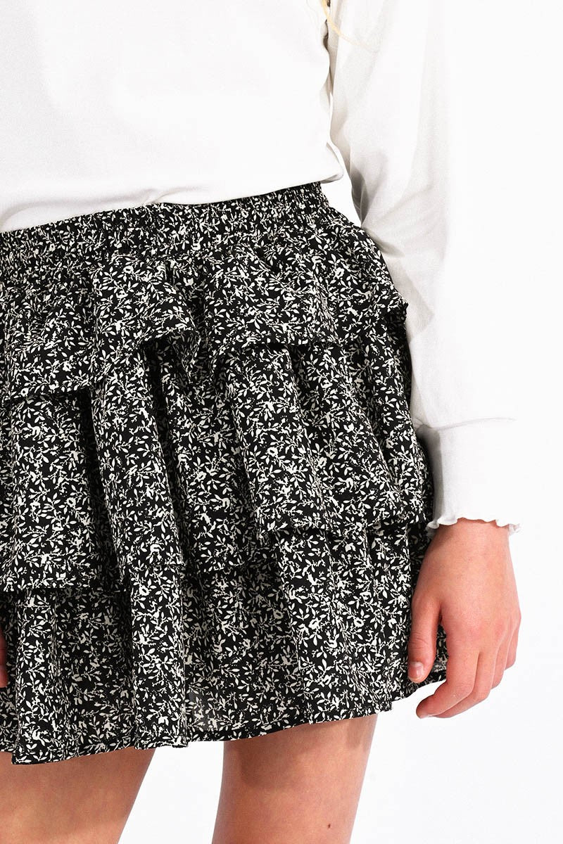 Mini Ruffled Skirt | Black Daisy