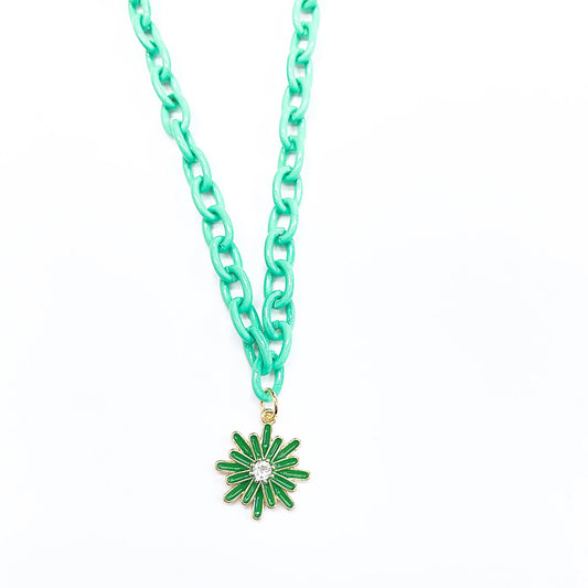 Daisy Green Necklace