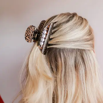 Love Is in the Hair Claw Clip | Midi