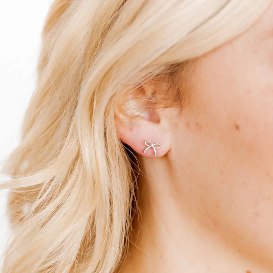 Screwback Stud Earrings | Sadie Bow Silver