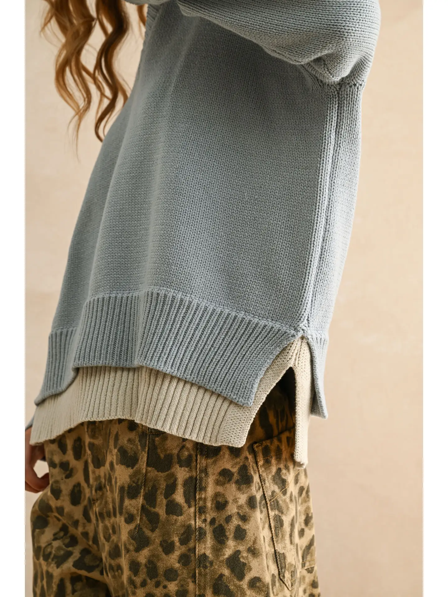 Color Combo V-Neck Sweater Top