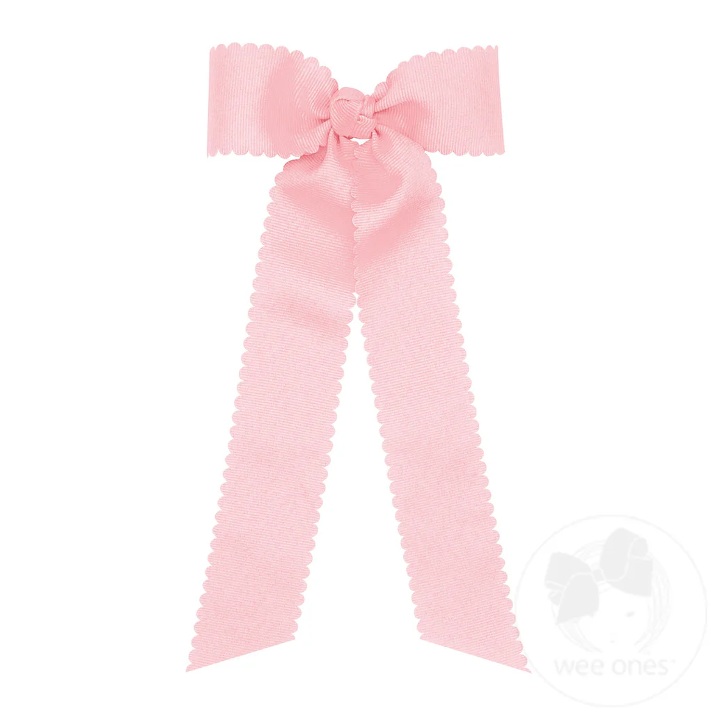 Medium Grosgrain Bowtie with Scalloped Edge | Light Pink