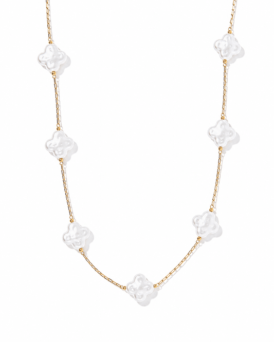 Necklace - Corrie Clover Pearl