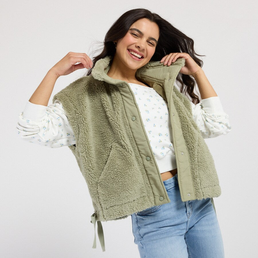 Oversized Sherpa Vest | Olive