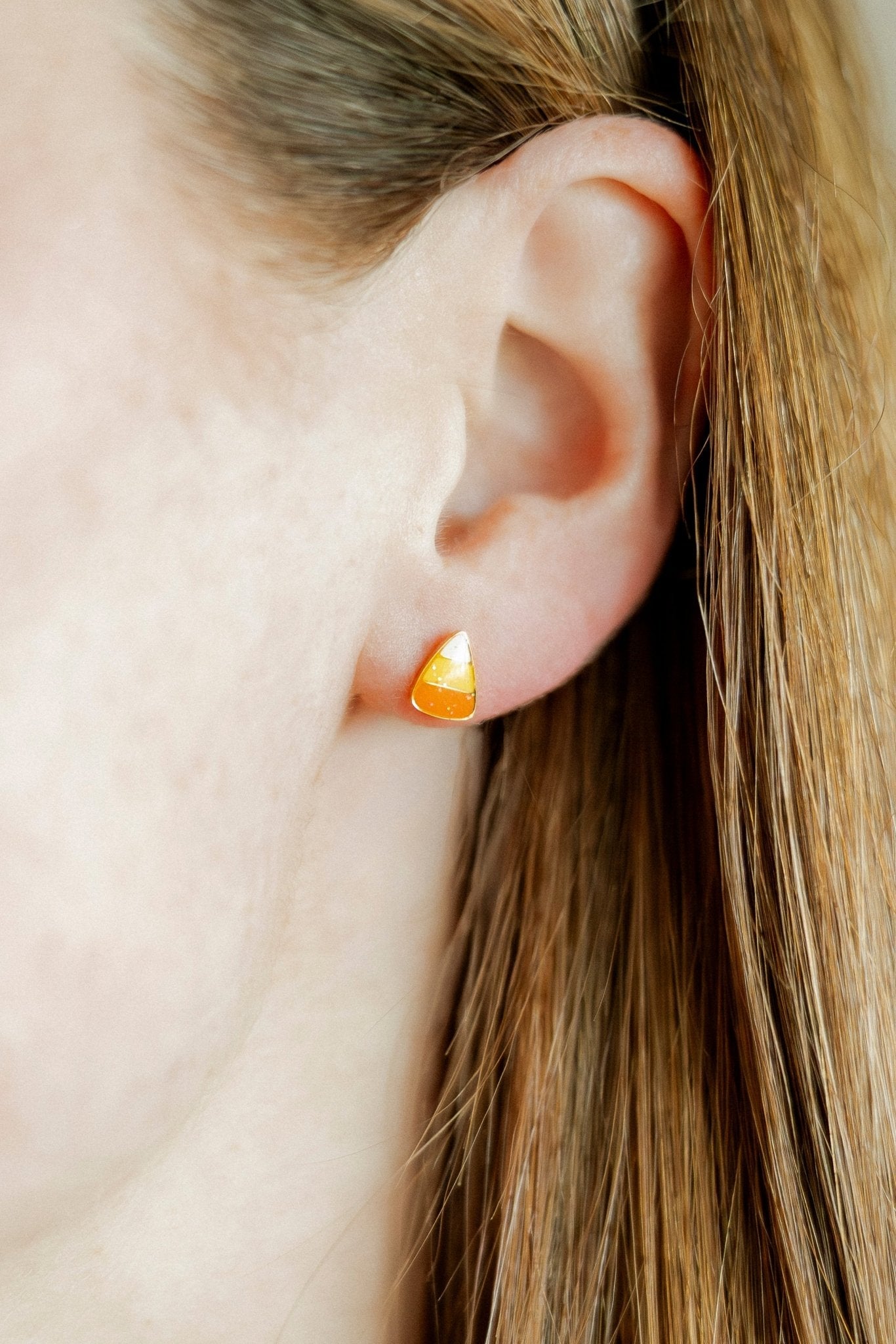 Screwback Stud Earrings - Candy Corn