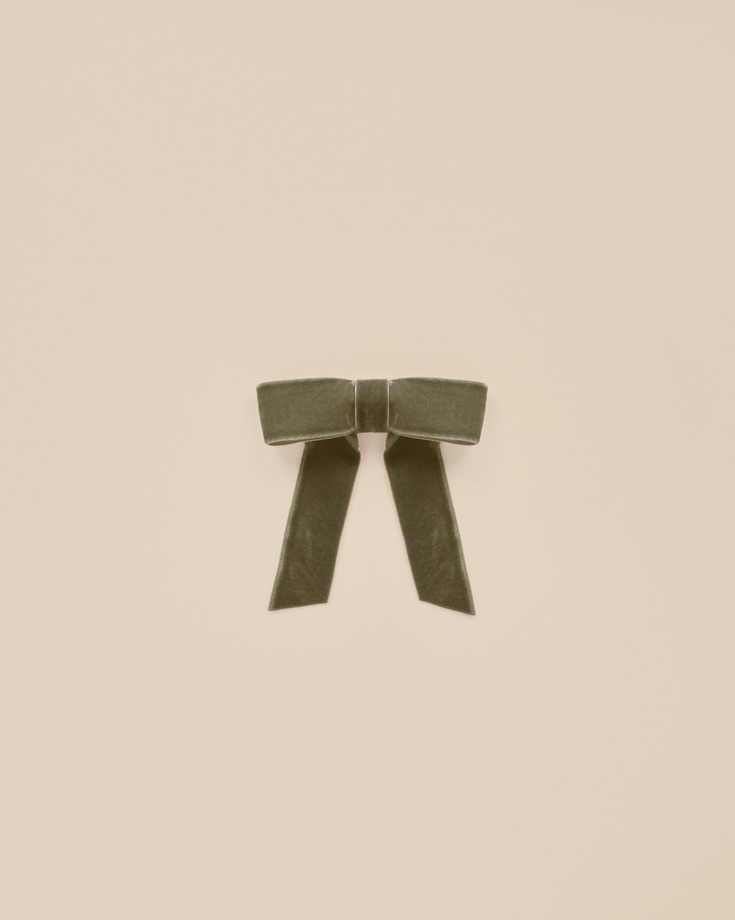 Velvet Bowtie | Olive